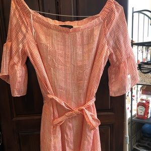 Off the shoulder dress Banana Republic. Size S